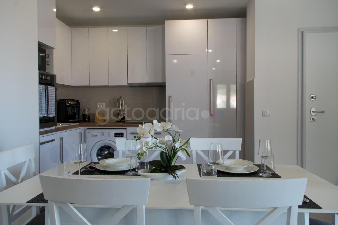 Luxury Sea View Apartment Vida Makarska Bagian luar foto